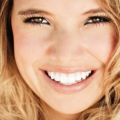 Hollywood Smile Design treatment in Islamabad.jpg